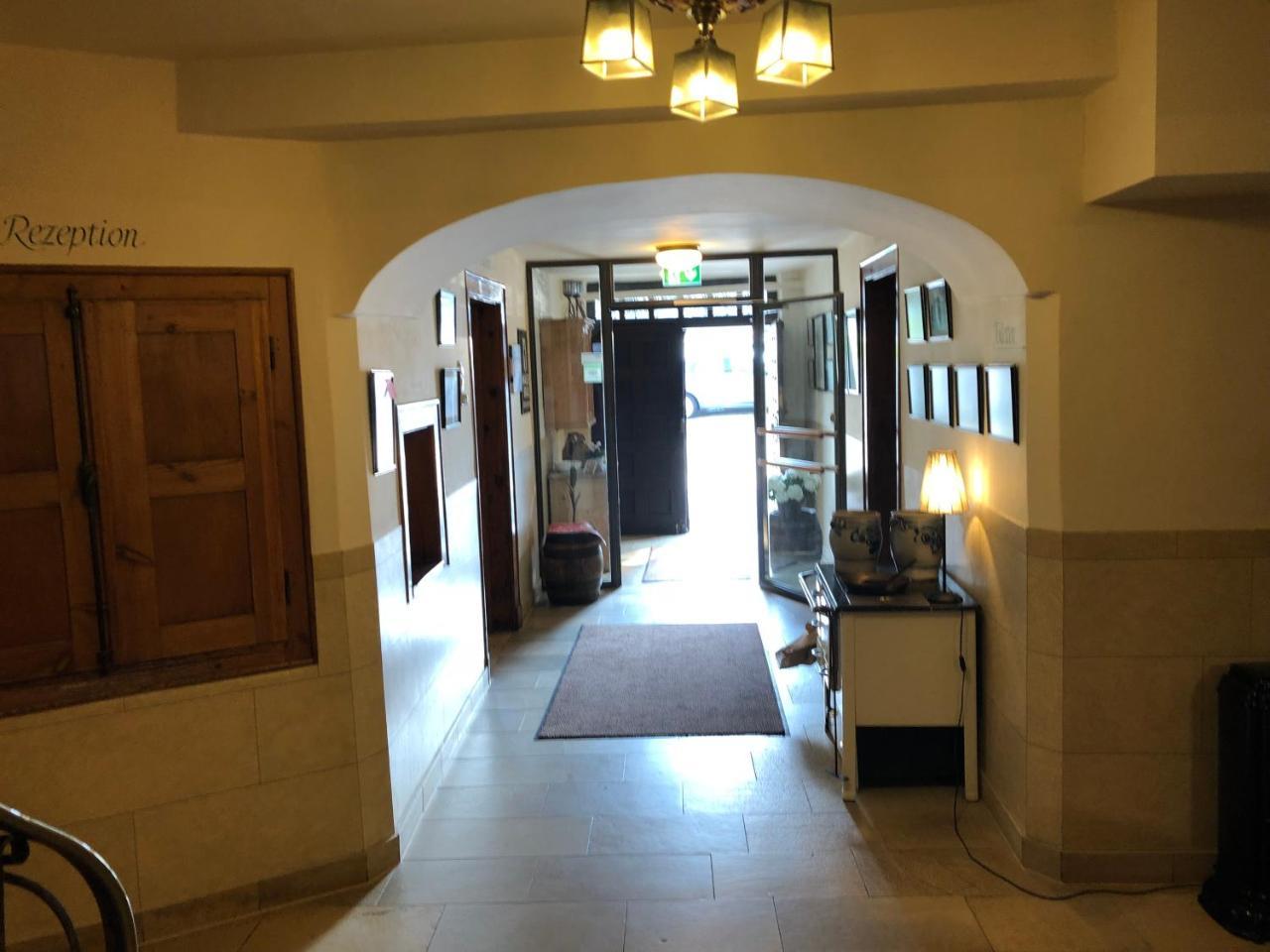 Brauereigasthof Und Hotel Maierbraeu Altomünster Eksteriør bilde