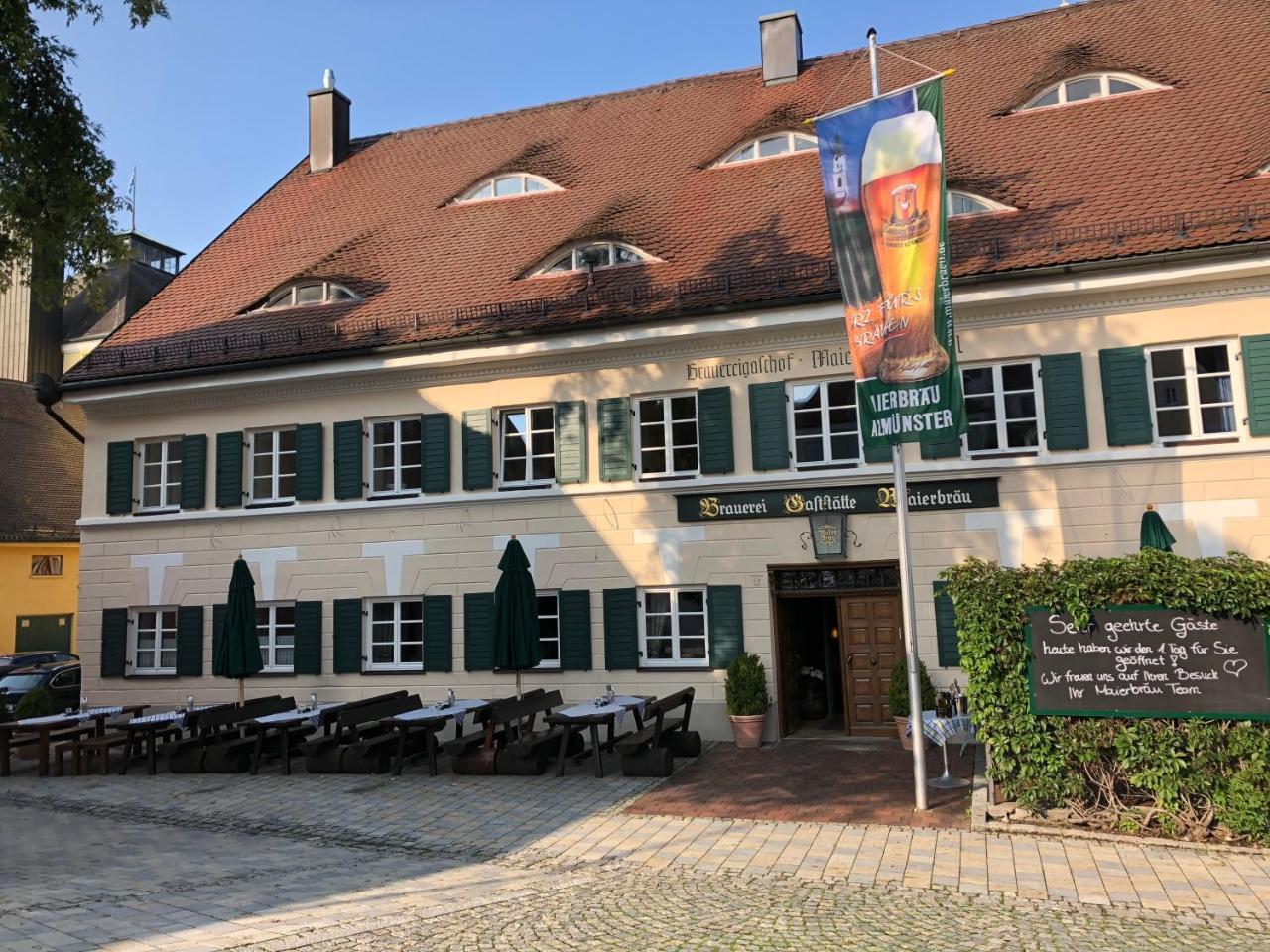 Brauereigasthof Und Hotel Maierbraeu Altomünster Eksteriør bilde