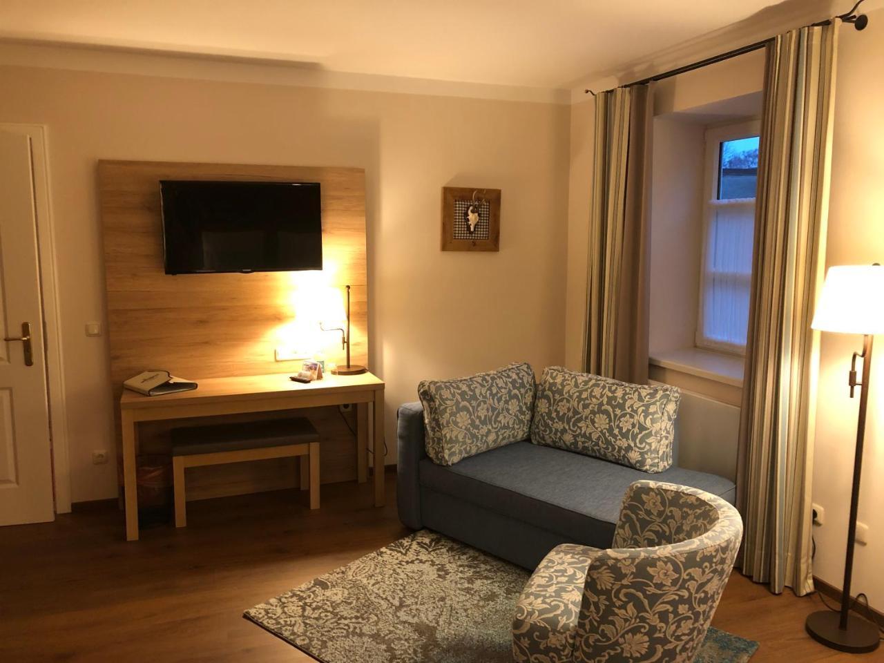 Brauereigasthof Und Hotel Maierbraeu Altomünster Eksteriør bilde