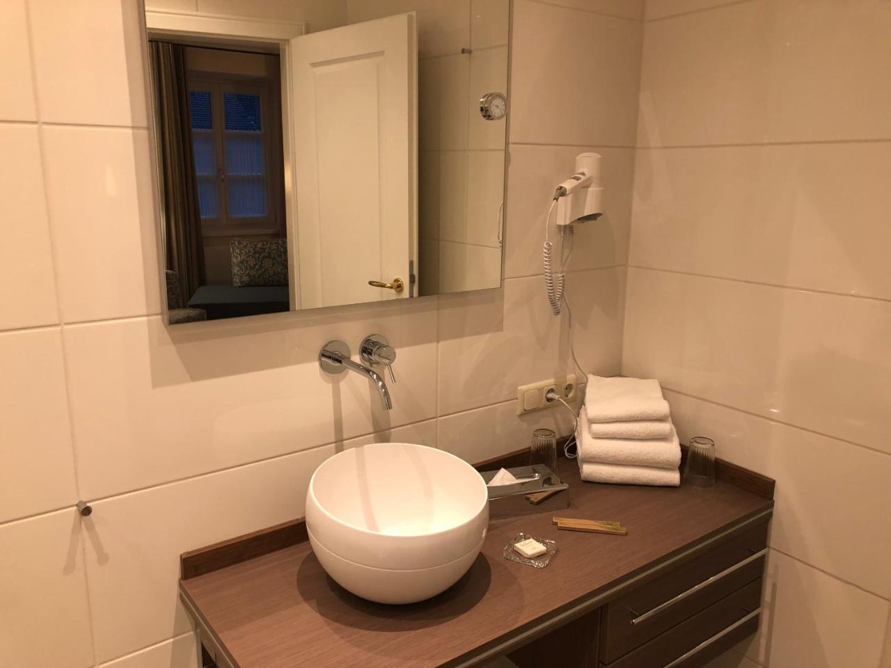 Brauereigasthof Und Hotel Maierbraeu Altomünster Eksteriør bilde